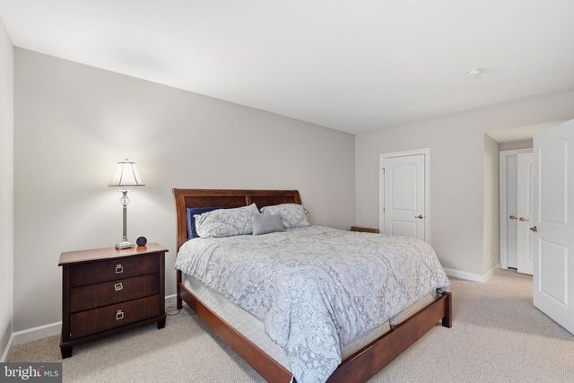 25987 LILAC OAKS PL, Aldie, VA 20105