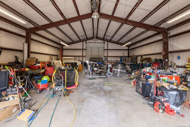 1867 Fm 758, New Braunfels, TX 78130