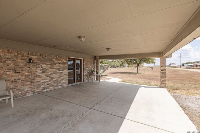 1867 Fm 758, New Braunfels, TX 78130