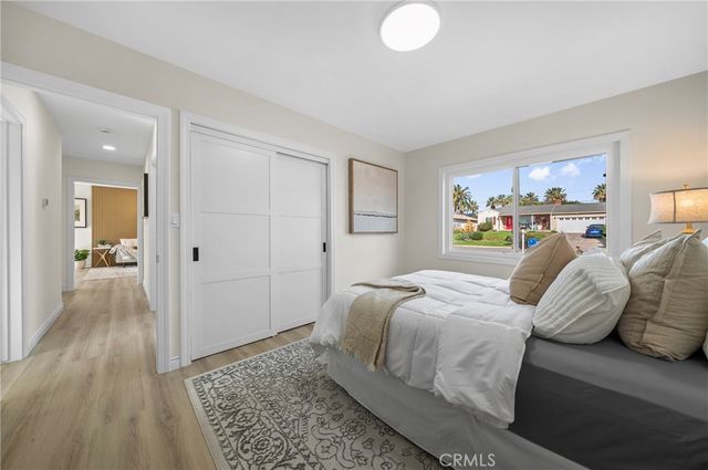 922 E Edgecomb, Covina, CA 91724