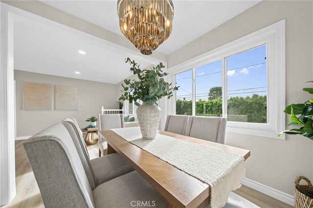 922 E Edgecomb, Covina, CA 91724