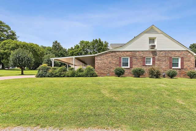 326 Ballentine St, Pulaski, TN 38478