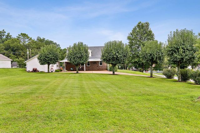 326 Ballentine St, Pulaski, TN 38478