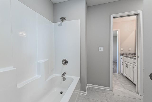 15635 Austin Court, Basehor, KS 66007