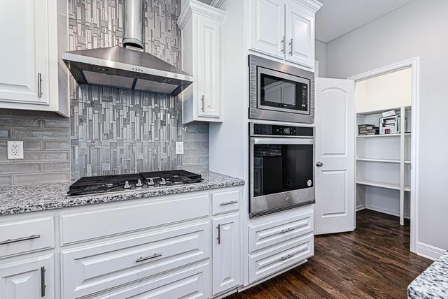 15635 Austin Court, Basehor, KS 66007