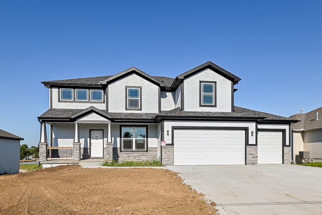 15635 Austin Court, Basehor, KS 66007