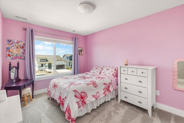 603 NE Oak Ridge Drive, Ankeny, IA 50021