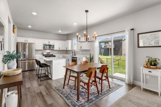 603 NE Oak Ridge Drive, Ankeny, IA 50021