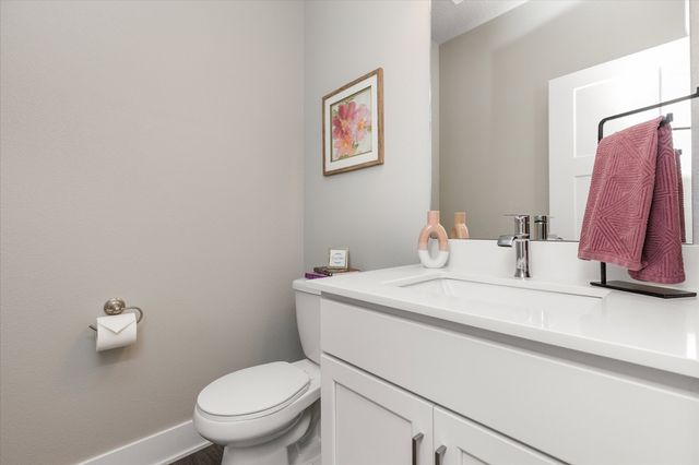 603 NE Oak Ridge Drive, Ankeny, IA 50021