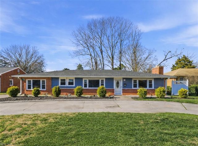 385 Woodland RD, Hampton, VA 23669