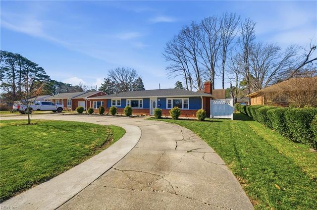 385 Woodland RD, Hampton, VA 23669