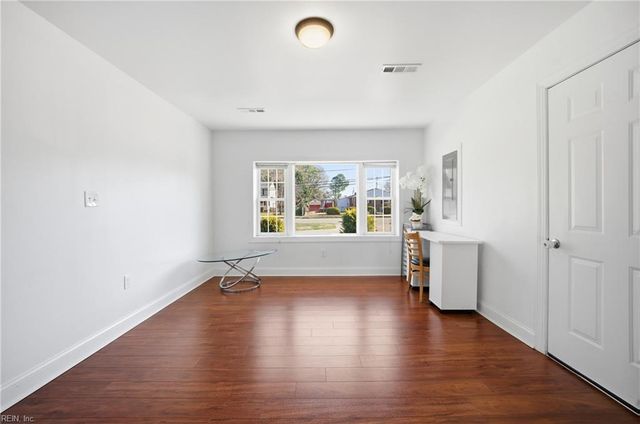 385 Woodland RD, Hampton, VA 23669