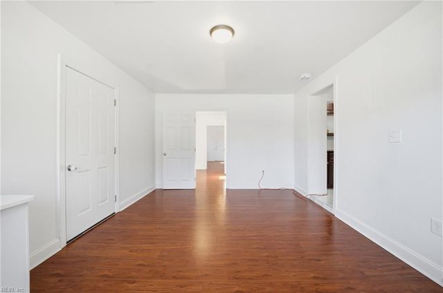 385 Woodland RD, Hampton, VA 23669