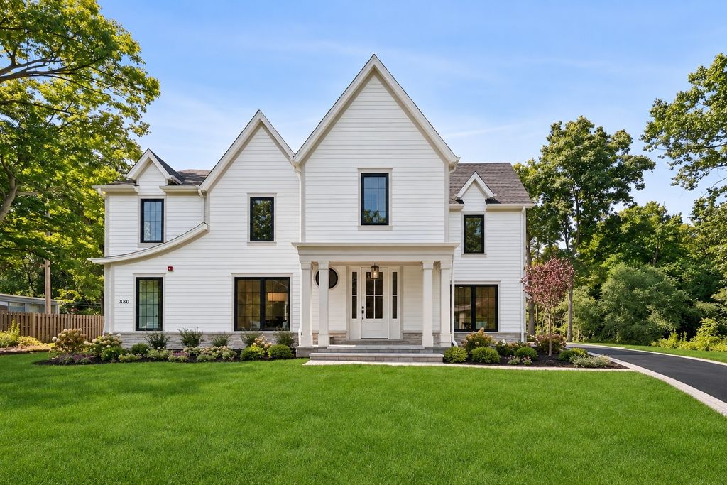 880 Bittersweet Drive, Northbrook, IL 60062