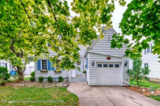 811 N Foster Avenue, Lansing, MI 48912
