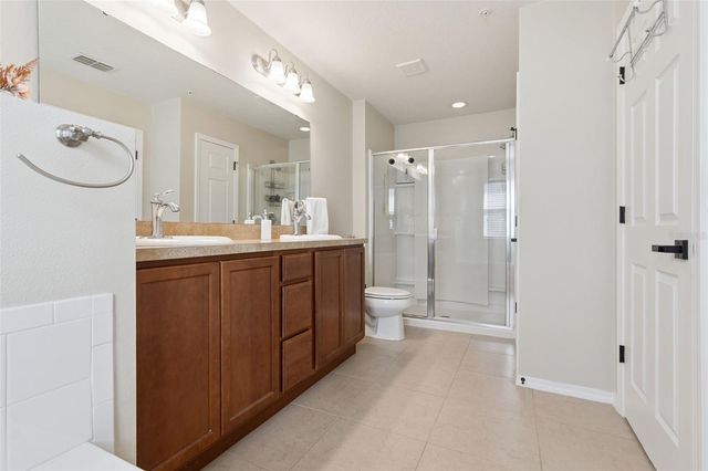 211 SILVERGLEN LANE, Altamonte Springs, FL 32714