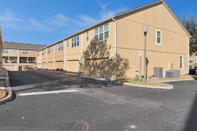 211 SILVERGLEN LANE, Altamonte Springs, FL 32714