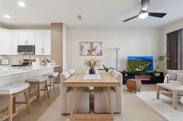 211 SILVERGLEN LANE, Altamonte Springs, FL 32714