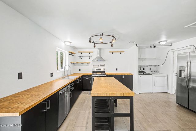 227 E AUBURN Drive, Tempe, AZ 85283