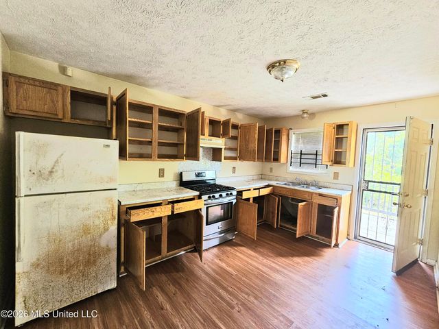 420 Poindexter Street, Jackson, MS 39203
