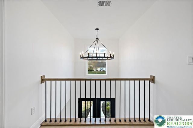 901 Renaldi Road, Bushkill Twp, PA 18091