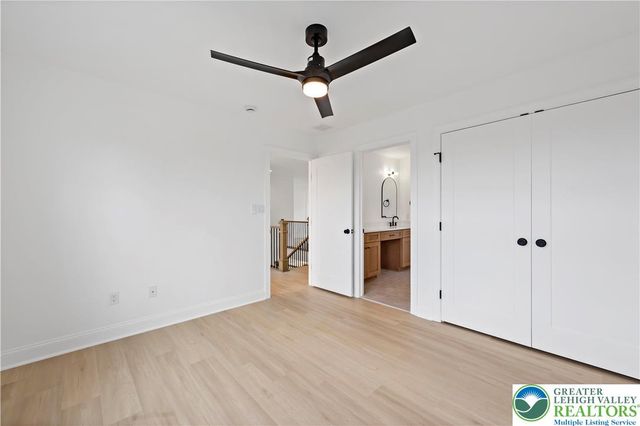 901 Renaldi Road, Bushkill Twp, PA 18091