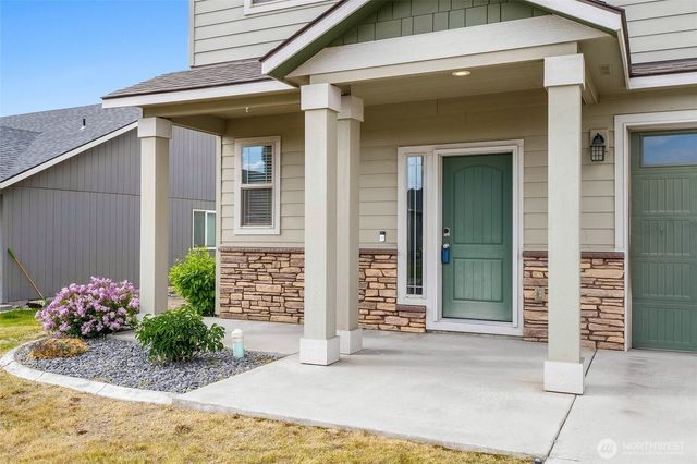 711 NE 8th Ave, Ephrata, WA 98823