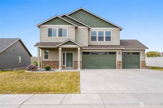 711 NE 8th Ave, Ephrata, WA 98823