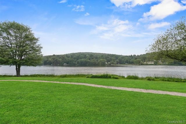 23 Lucille Road, Carmel, NY 10512