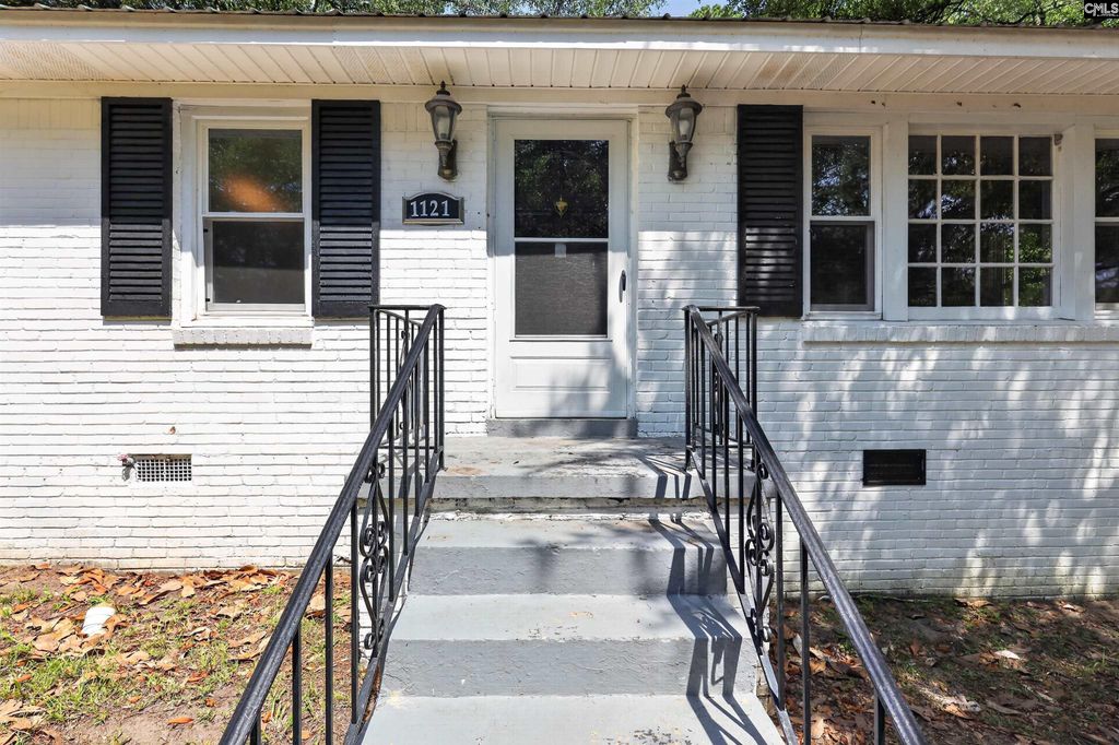 1121 Woodlawn Avenue, Columbia, SC 29209
