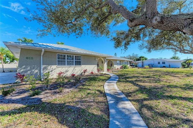 612 BAYSHORE ROAD, Nokomis, FL 34275