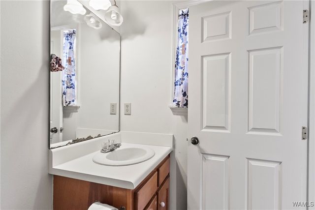 3858 Dalewood Street, Northport, AL 35475