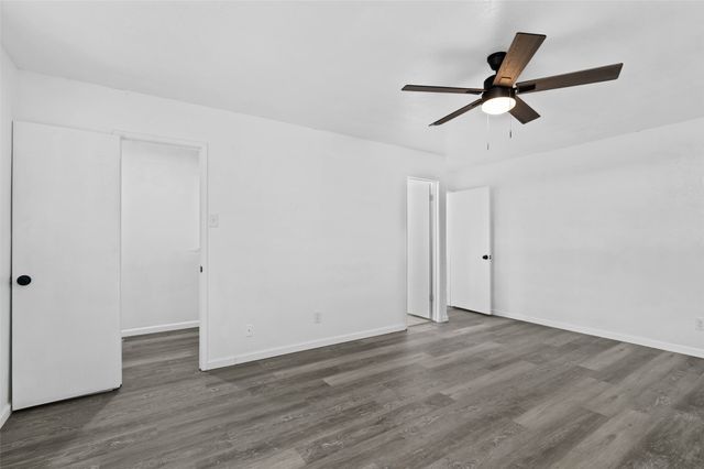 2068 E Peters Colony Road, Carrollton, TX 75007