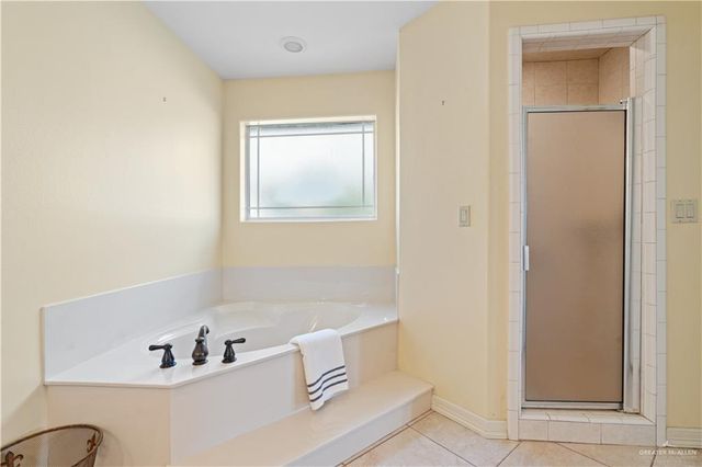 3318 Country Club Drive, Edinburg, TX 78542