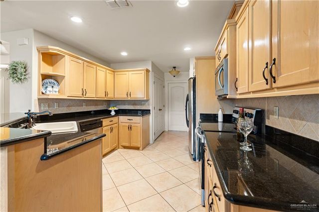 3318 Country Club Drive, Edinburg, TX 78542