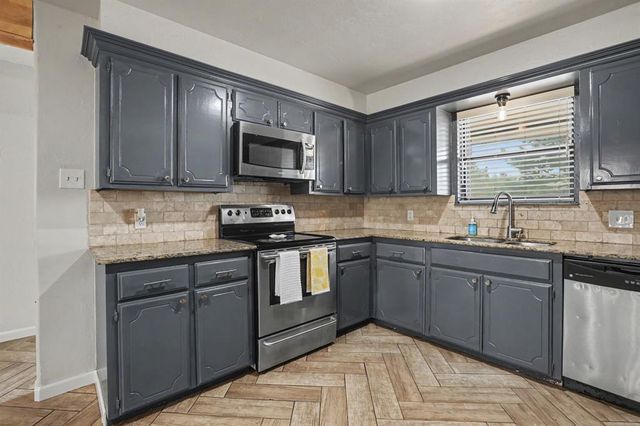 3164 Sharon Gale Drive, Guthrie, OK 73044