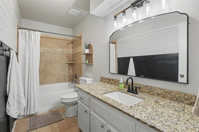 3164 Sharon Gale Drive, Guthrie, OK 73044