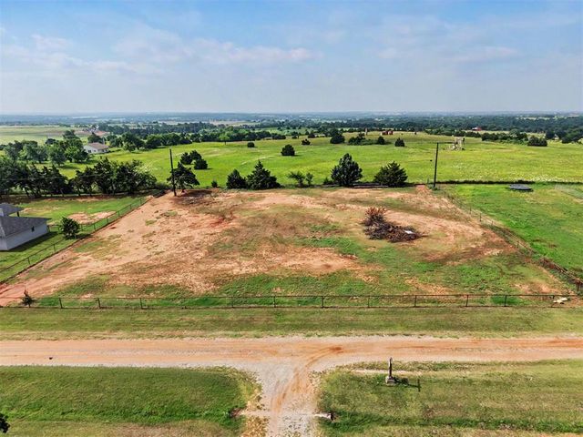 3164 Sharon Gale Drive, Guthrie, OK 73044
