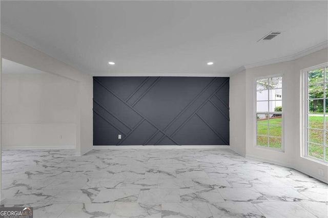 5271 Bridgewater Trace, Stone Mountain, GA 30088