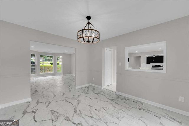 5271 Bridgewater Trace, Stone Mountain, GA 30088