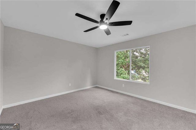 5271 Bridgewater Trace, Stone Mountain, GA 30088