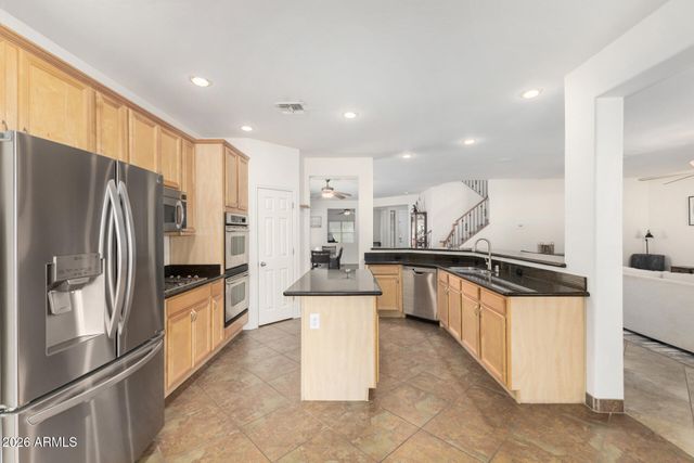 16722 W LARIAT Lane, Surprise, AZ 85387