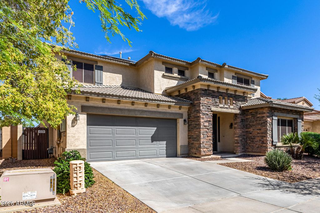 16722 W LARIAT Lane, Surprise, AZ 85387 — photo 4