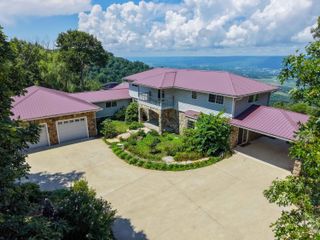 1981 Porch Rock Road, Pikeville, TN 37367