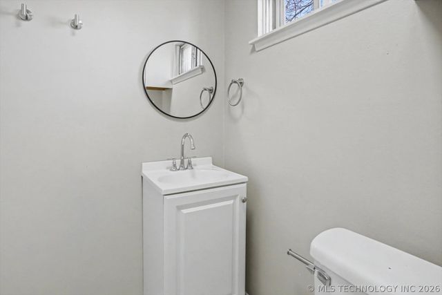 2132 S 76th East Place, Tulsa, OK 74129