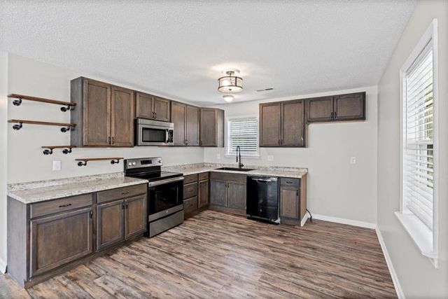 648 Johnson Road SE, Adairsville, GA 30103