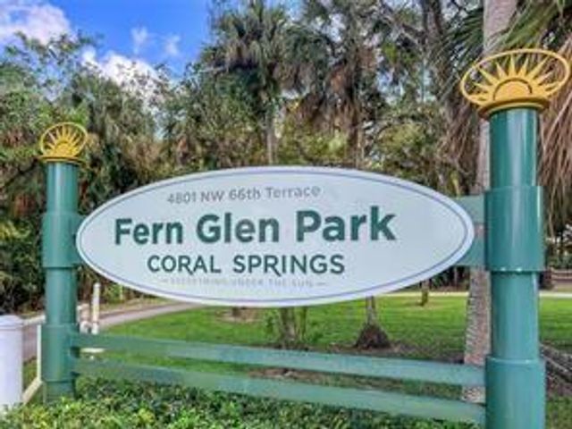 6351 NW 52nd St, Coral Springs, FL 33067