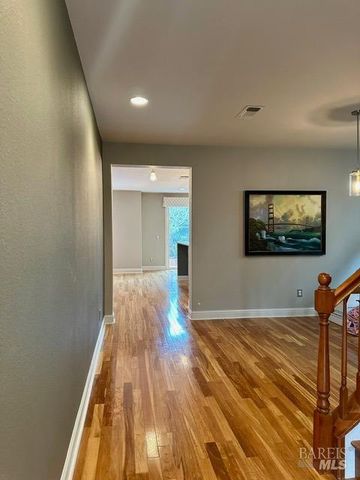 7288 Willow Creek Cir, Vallejo, CA 94591