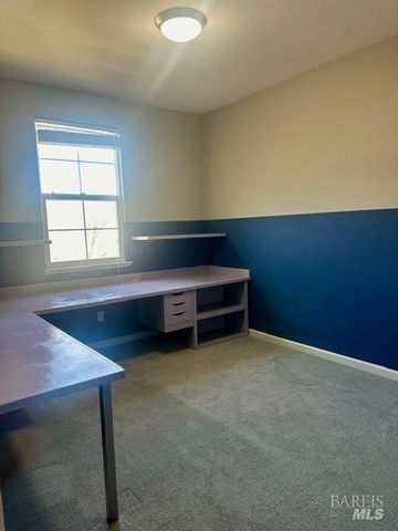 7288 Willow Creek Cir, Vallejo, CA 94591