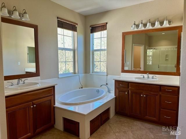 7288 Willow Creek Cir, Vallejo, CA 94591